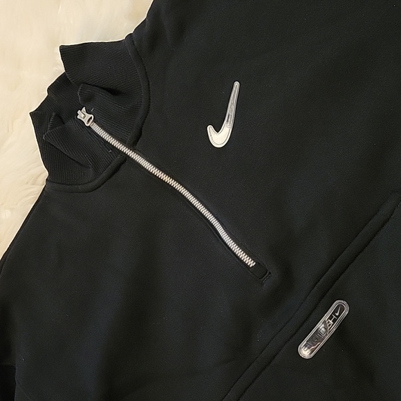 Nike Women's Sportswear Swoosh Fleece ¼-zip top - black - Picture 5 of 10